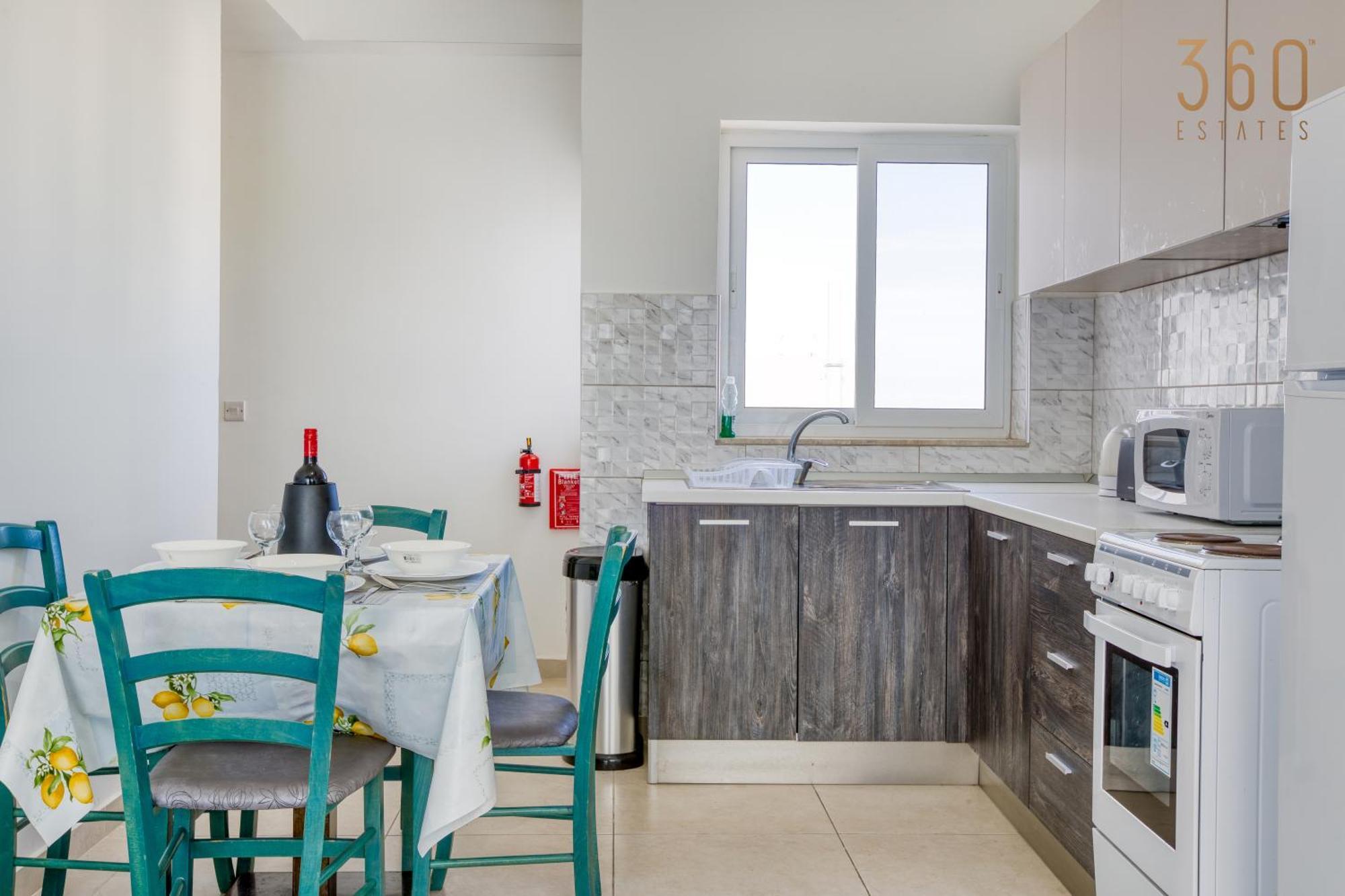 Beautiful 2br Penthouse With Private Terrace & Bbq By 360 Estates