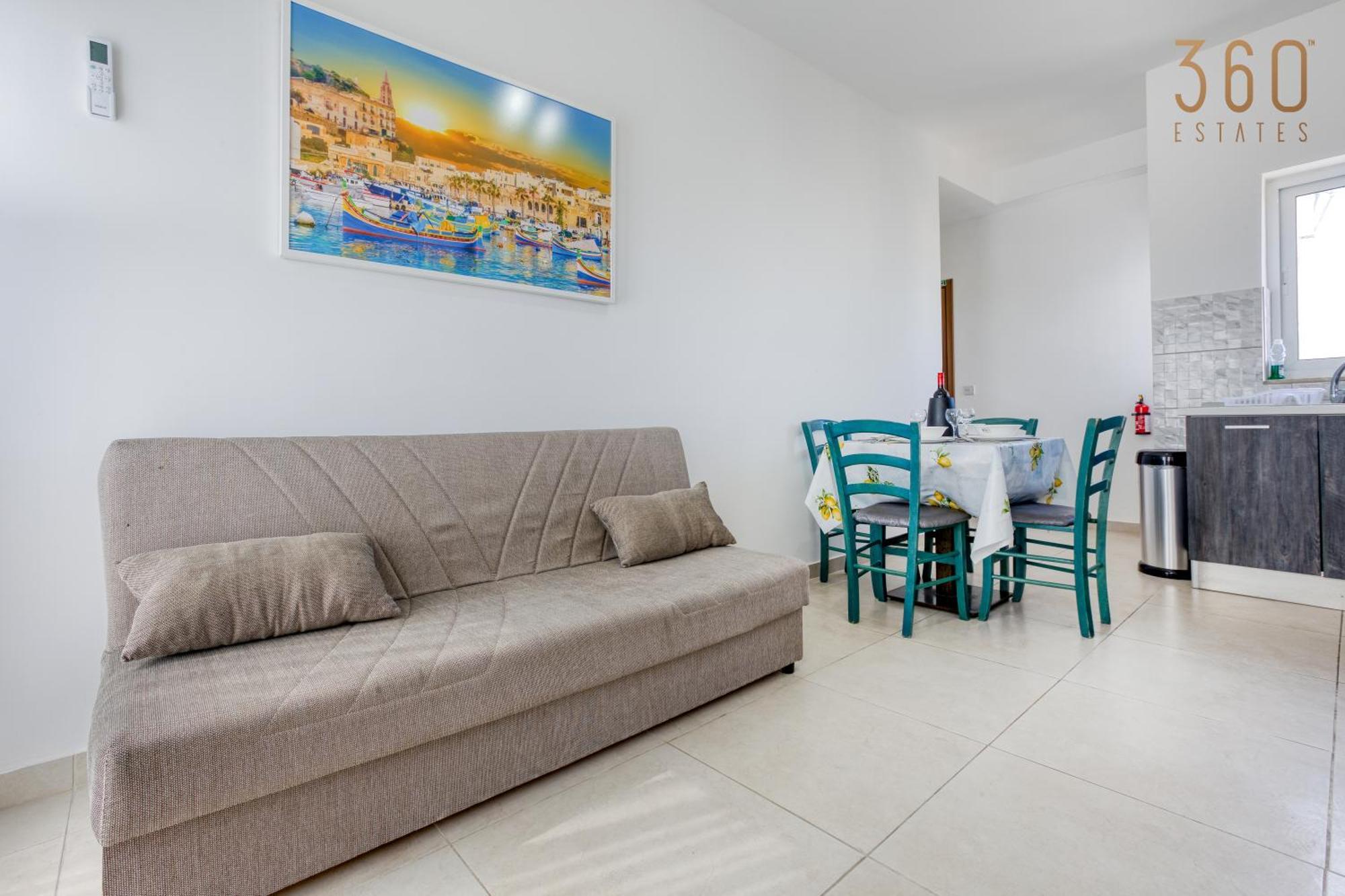 Beautiful 2br Penthouse With Private Terrace & Bbq By 360 Estates * San Pawl il-Baħar